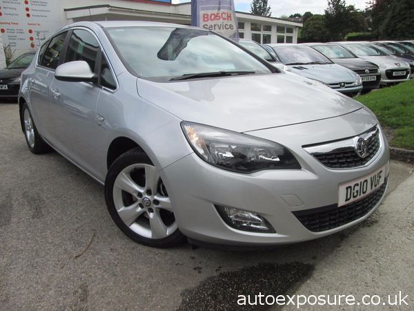 2010 Vauxhall Astra 2.0 CDTi 16V image 1