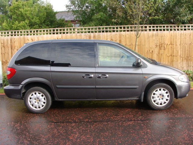 2005 CHRYSLER VOYAGER 2.5 CRD SE PLUS image 2