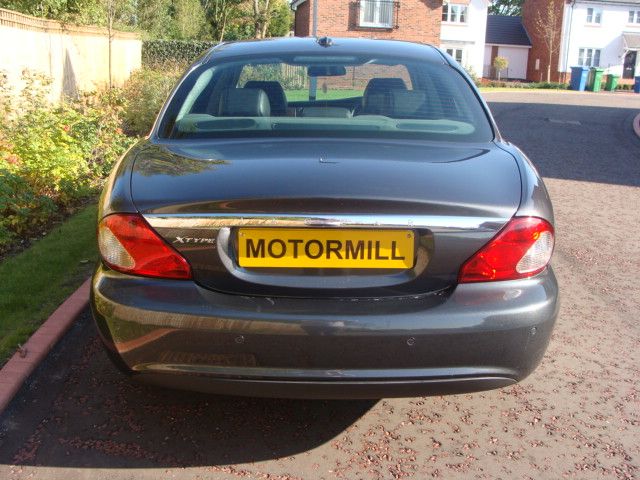 2009 JAGUAR X-TYPE 2.0 SE image 3