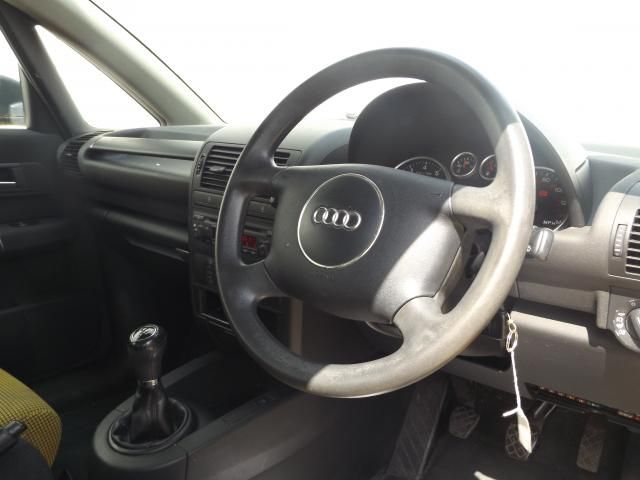 2003 AUDI A2 1.6 FSI image 4