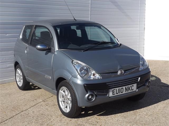 2010 AIXAM CROSSLINE 0.6 SUPER LUXE image 1