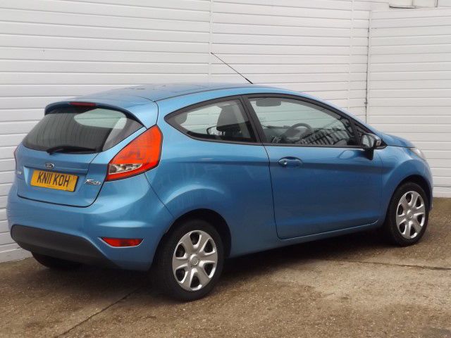 2011 FORD FIESTA 1.4 EDGE TDCI image 3