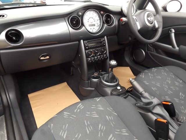 2007 MINI CONVERTIBLE 1.6 ONE image 4