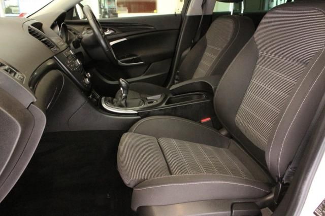 2011 VAUXHALL INSIGNIA 2.0 SRi CDTi image 5