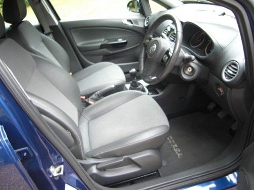 2008 Vauxhall Corsa 1.3 diesel Design CTDi image 5