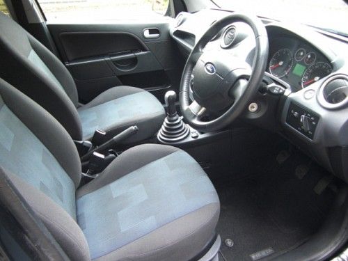 2007 Ford Fiesta 1.4 Zetec Climate image 4