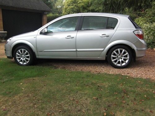 2006 Vauxhall Astra 1.8 Design image 2