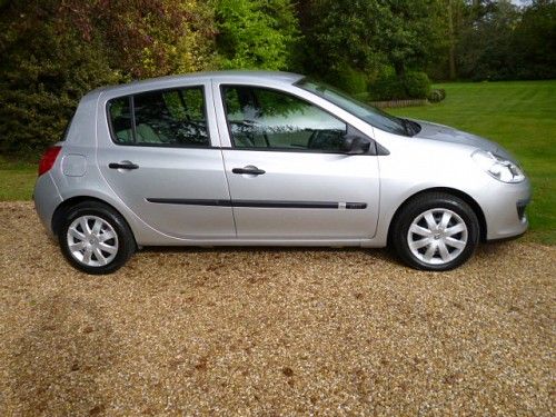 2006 Renault Clio 1.5 DCI Expression image 2