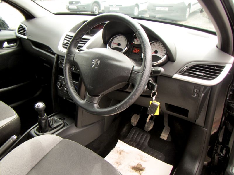 2011 PEUGEOT ENVY 1.4HDI image 4