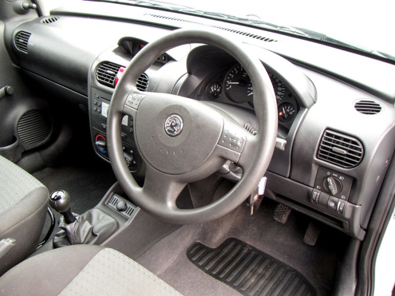 2011 VAUXHALL COMBO 1.7 CDTI image 5