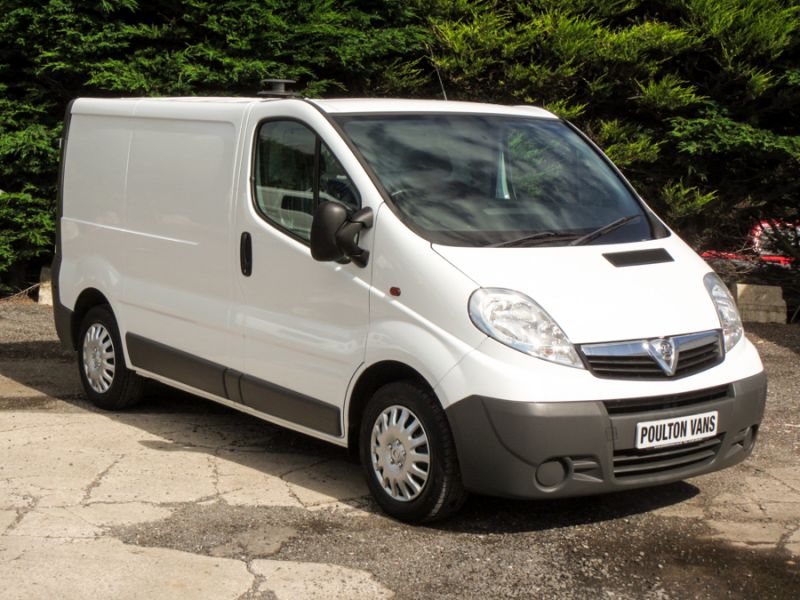 2008 VAUXHALL VIVARO 2.0 CDTI image 1