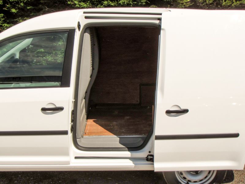 2010 VOLKSWAGEN CADDY 1.9 TDI image 4