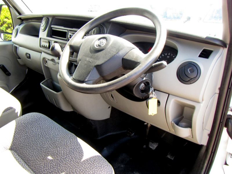 2008 VAUXHALL MOVANO 2.5 CDTI image 5