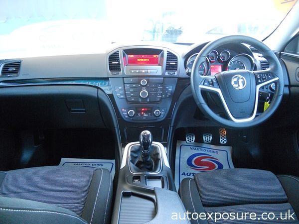 2013 Vauxhall Insignia 2.0 CDTi SRi image 4