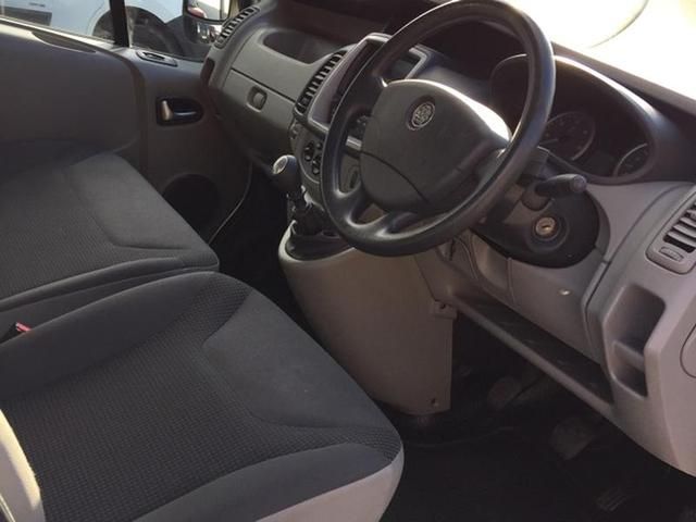 2013 Vauxhall Vivaro 2.0CDTi image 5