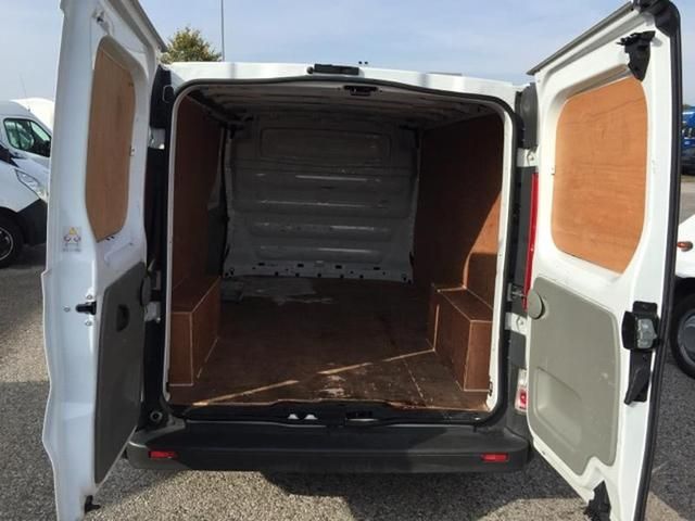 2013 Vauxhall Vivaro 2.0CDTi image 4