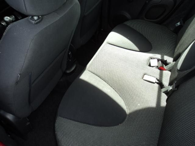 2008 Nissan Micra image 5