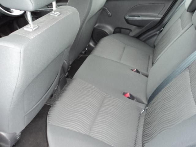 2011 Suzuki Swift image 5