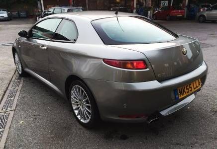 2005 Alfa Romeo GT 1.9 JTD image 3