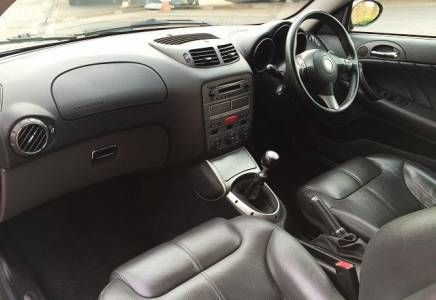2005 Alfa Romeo GT 1.9 JTD image 4