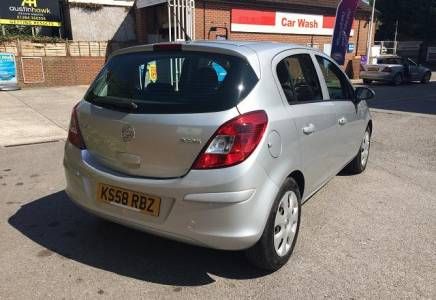 2009 Vauxhall Corsa 1.3 CDTi 16v image 3