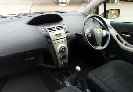 2008 Toyota Yaris 1.3 TR image 4