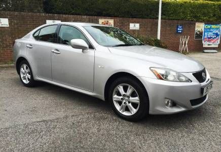 2007 Lexus IS 220D image 1