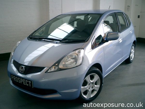 2009 Honda Jazz 1.4 i-VTEC ES image 2