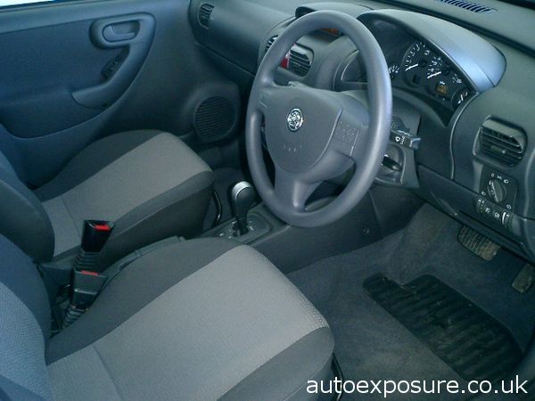 2012 Vauxhall Combo Tour 1.3 CDTi 16V image 4