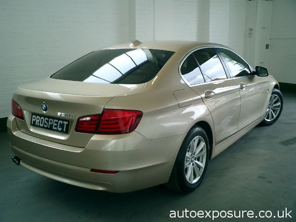 2010 BMW 5 Series 520d SE image 3