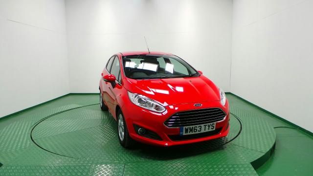 2014 FORD FIESTA 1.6 ZETEC TDCI image 1