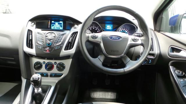 2014 FORD FOCUS 1.0 ZETEC image 4