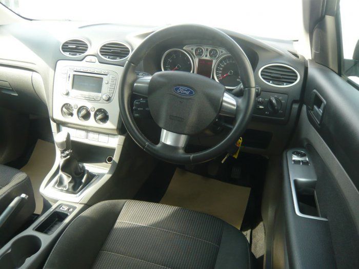 2011 Ford Focus 1.6 Sport image 4