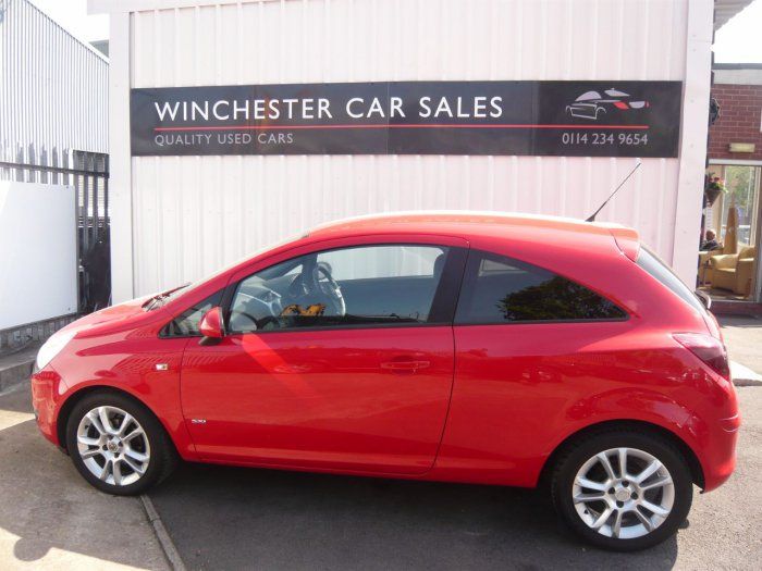 2009 Vauxhall Corsa 1.2i 16V SXi image 2
