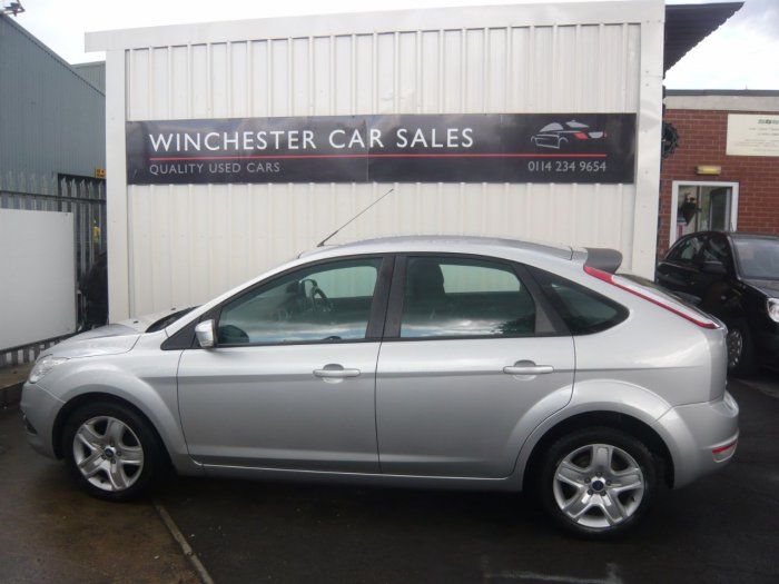 2009 Ford Focus 1.6 Style image 2