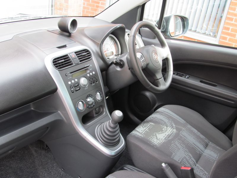 2012 Vauxhall Agila SE 1.2i 16v image 5