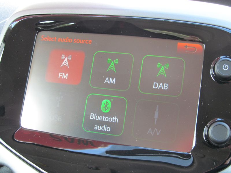 2014 Peugeot 108 Active 1.0 VTi image 5