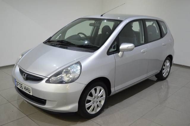 2006 HONDA Jazz 1.4 i DSI SE image 2
