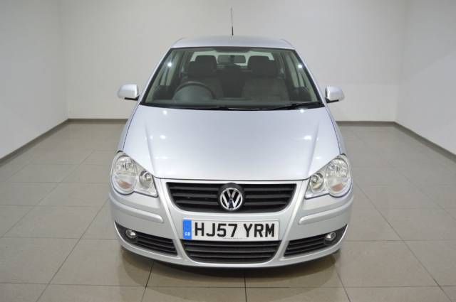2007 VOLKSWAGEN Polo 1.2 S image 1