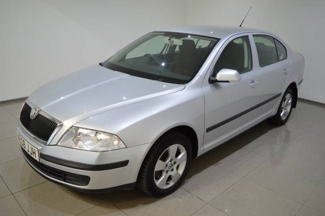 2008 SKODA Octavia 1.9 TDI image 2