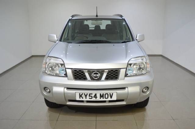 2004 NISSAN X-Trail 2.2 dCi SVE 5dr image 1