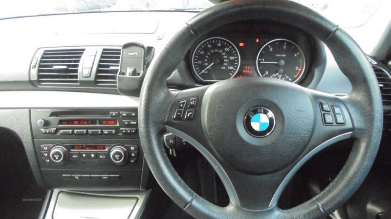 2007 BMW 1 Series SE 2.0 image 4