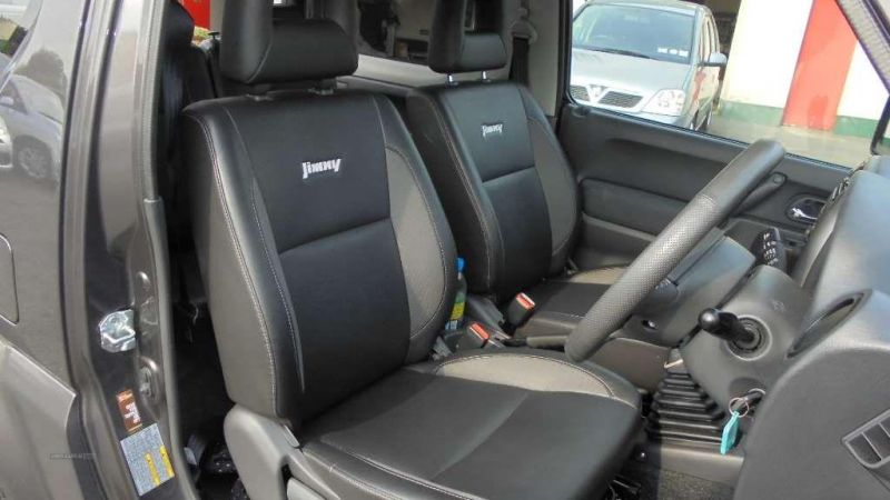 2012 Suzuki Jimny SZ4 1.3 image 5