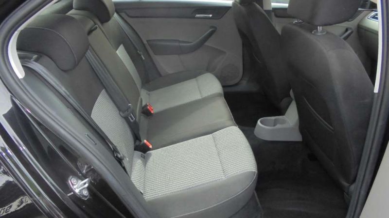 2013 Seat Toledo SE 1.6TDI image 5