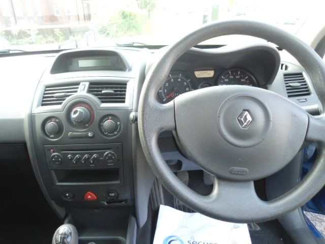 2006 RENAULT MEGANE 1.4 image 4