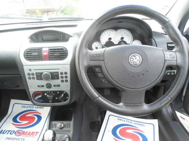 2006 VAUXHALL CORSA 1.2 SXI PLUS 16V image 4