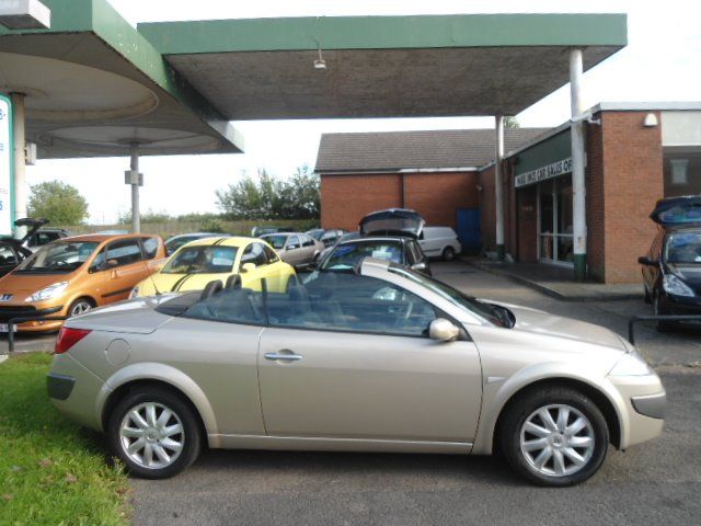 2006 RENAULT MEGANE 1.6 image 2