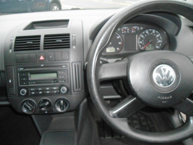 2006 VOLKSWAGEN POLO 1.2 image 4