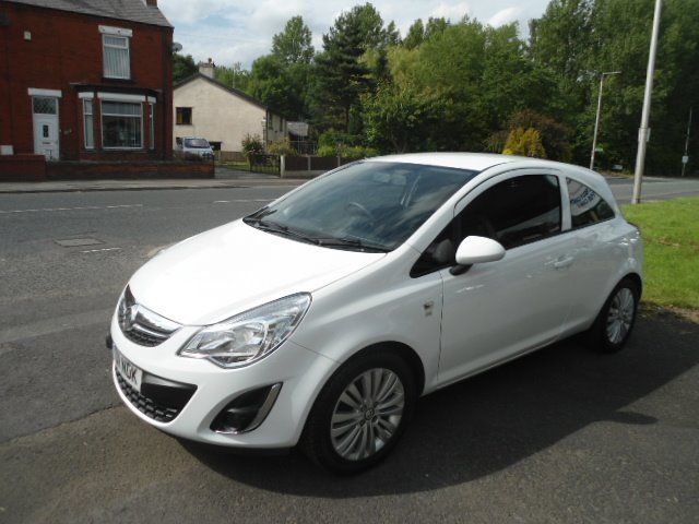 2011 VAUXHALL CORSA 1.2 image 2