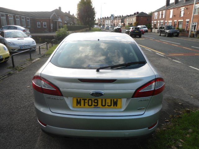 2009 FORD MONDEO 2.0 ZETEC TDCI image 3